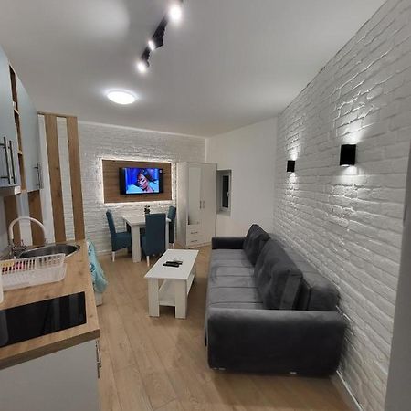Harmony Suites Sajmiste المظهر الخارجي الصورة