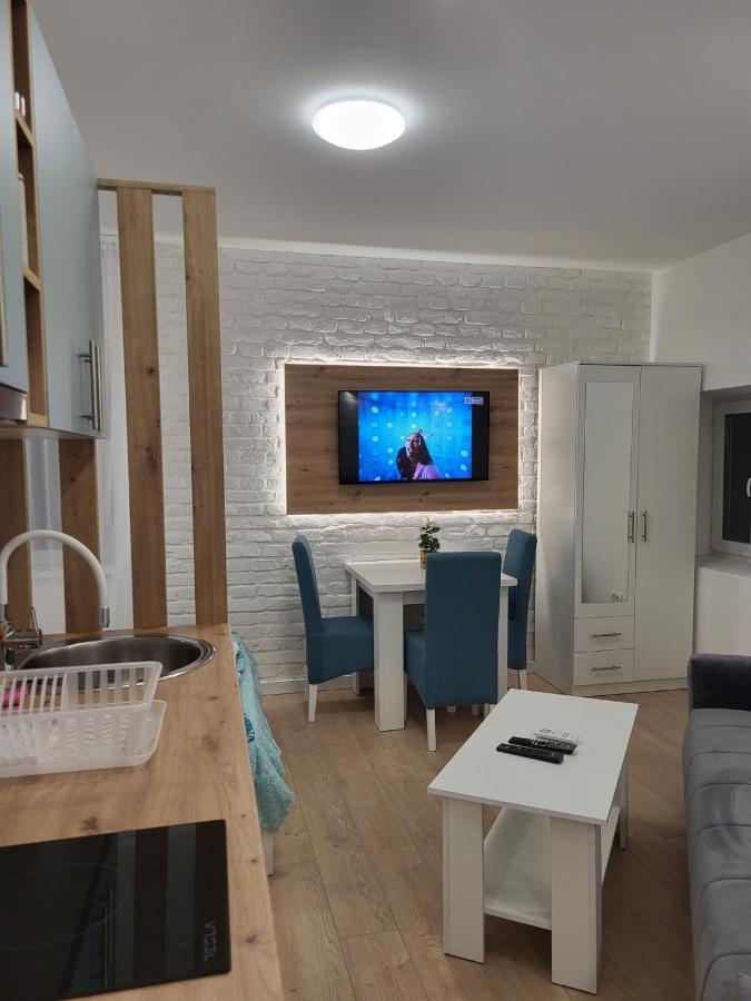 Harmony Suites Sajmiste المظهر الخارجي الصورة