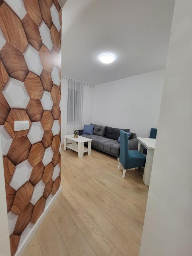 Harmony Suites Sajmiste المظهر الخارجي الصورة